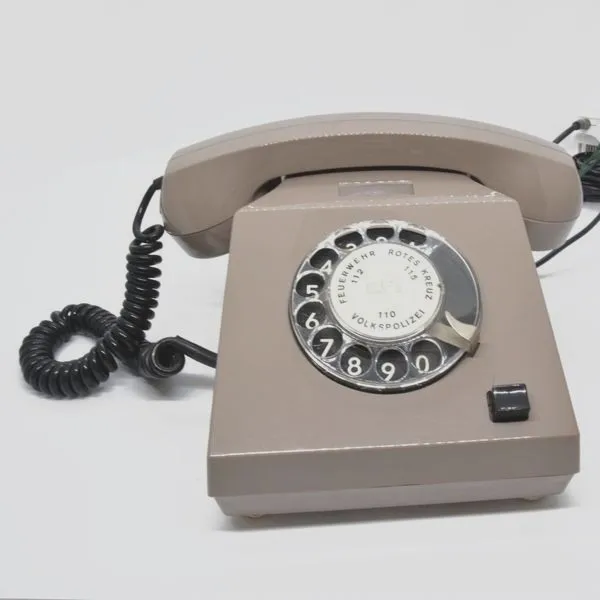 Jak podłączyć telefon stacjonarny do routera: prosty poradnik krok po kroku