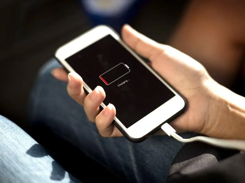 Ładowanie przez USB