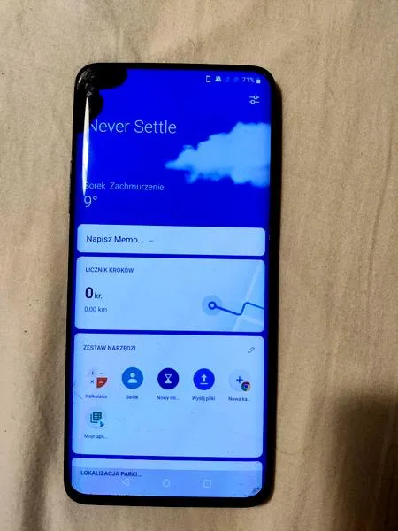 Wyłączanie telefonu z uszkodzonym ekranem