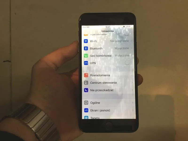 Zalanie iPhone'a